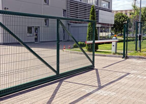 Zaunsysteme aus Stabmatten